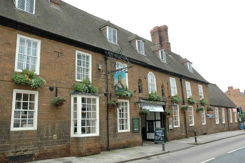 Saracens Head Hotel By Greene King Inns โทสเตอร์ ภายนอก รูปภาพ